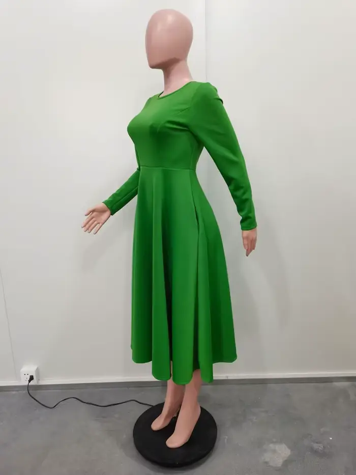 Robes d'église élégantes pour femmes