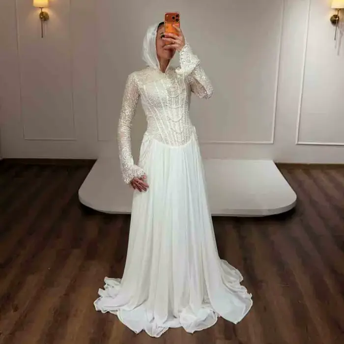 Robe de mariée musulmane blanche personnalisée, dentelle perlée, corset en mousseline, manches longu