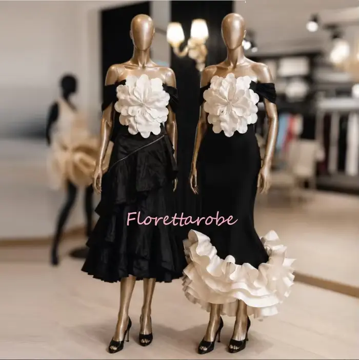 2 modèles de robes de soirée à épaules dénudées avec fleurs 3D