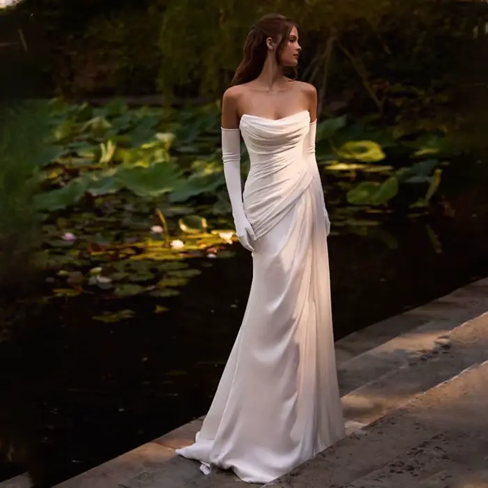 Robe de mariée sirène en mousseline de soie plissée classique avec décolleté mon amour et train de balayage pour femmes enceintes occassions spéciales