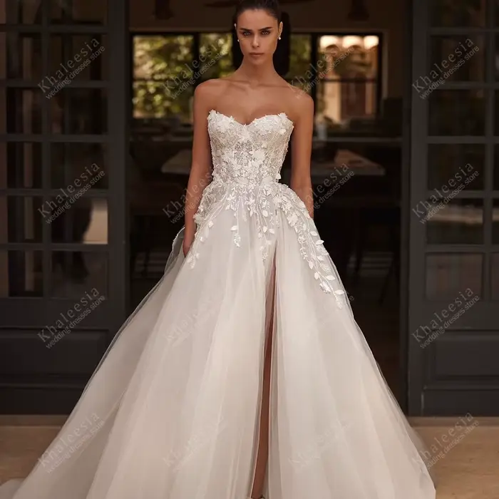 Magnifiques robes de mariée en tulle à volants