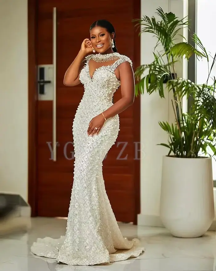 Robe de mariée sirène en dentelle perlée, taille plus, design moderne, col transparent "MON AMOUR", pour femmes enceintes, mariage et autres occasions spéciales