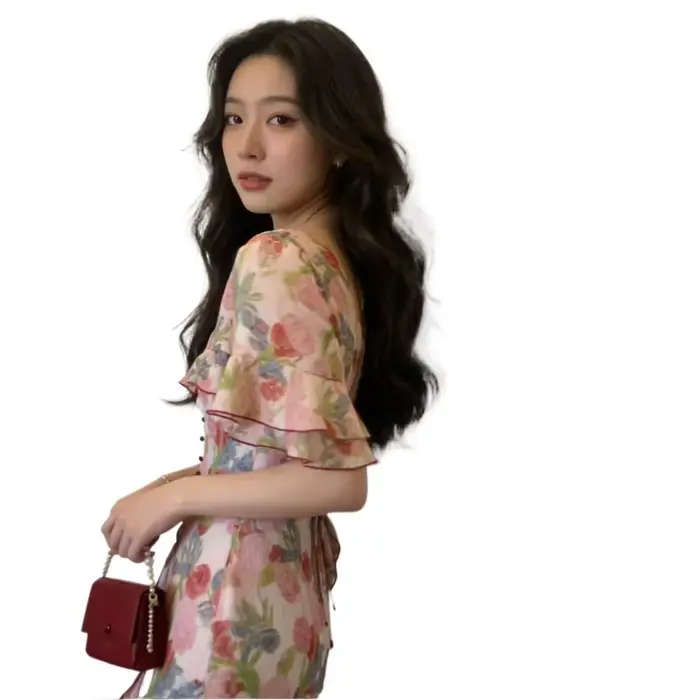 Robe longue à imprimé floral élégante et décontractée pour femmes, coupe cintrée, jupe évasée, col en V, manches courtes, saison printemps été