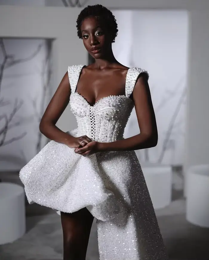 Mini robe de bal blanche