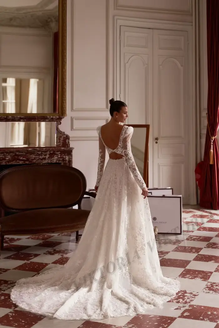 Robe de mariée A-Line VIKTORIA en polyester avec train court, dentelle et appliques pour femmes, occasion de mariage et cérémonies élégantes