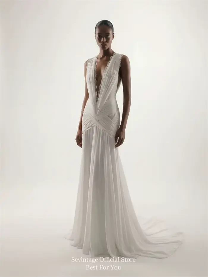 Robe de mariée bohème en mousseline Sevintage col en V sans manches dos nu plissée en dentelle coupe trapèze sur mesure pour femmes enceintes occasions spéciales