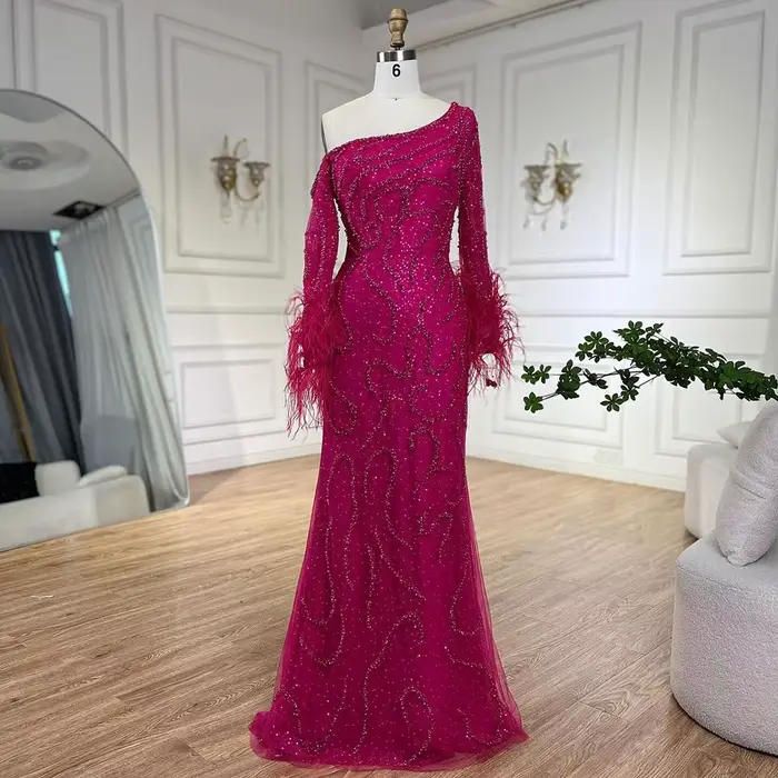Robe de soirée sirène élégante fuchsia à une épaule, ornée de perles et de plumes, bleue, pour maria