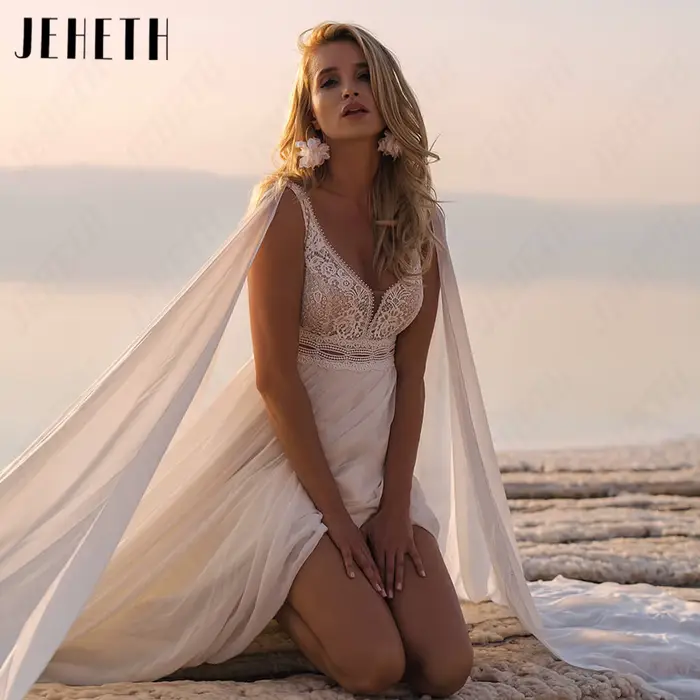 JEHETH Robe de Mariée Bohème Sans Manches Mousseline Coupe A Sur Mesure Col V Profond Dos Nu Appliques Dentelle Taille Découpée Jupe Longue Flottante Mariage Plage Shooting Coucher de Soleil Bord de M