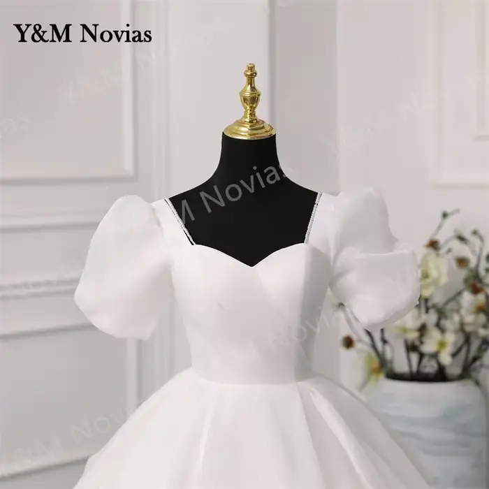 Robe de mariée en polyester princesse sans manches avec soutien-gorge intégré pour femmes enceintes et occasions spéciales