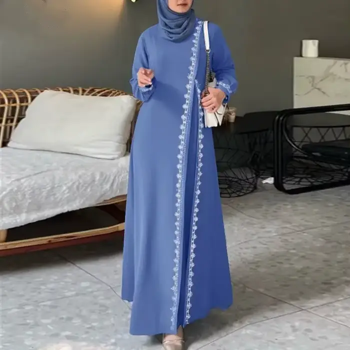 Robe en dentelle à manches longues pour femmes