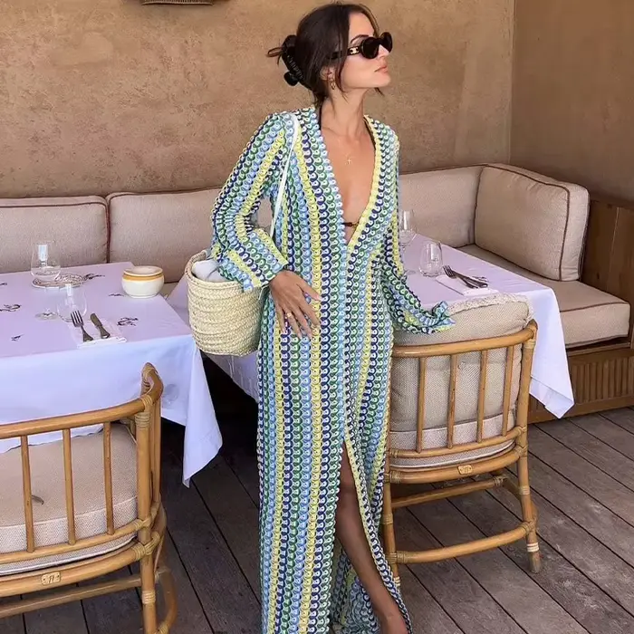 Robe de plage en dentelle à col en V, découpes ajourées, fente haute, une pièce, pour vacances d'été