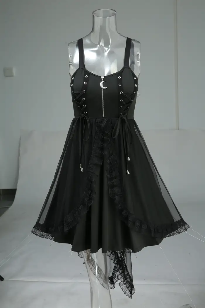 Nouvelles robes noires pour femmes