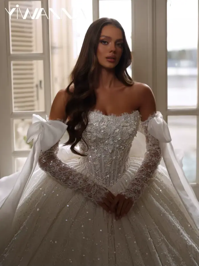 Robe de mariée exquise perlée princesse rêveuse en dentelle avec train de la cour pour femmes occasions spéciales mariage
