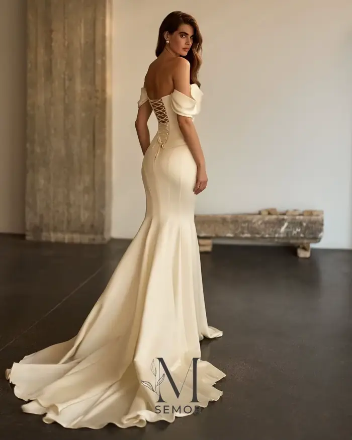 Robe de mariée sirène Semor 2026 avec décolleté hors épaule, plissé, sur mesure, couleur noire ou verte, occassions spéciales, fête de mariage