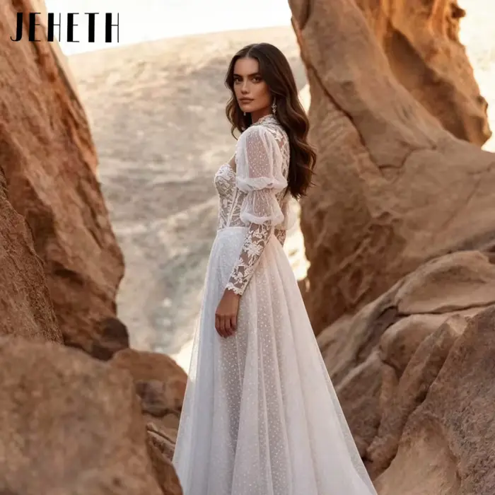 JEHETH Robe de Mariée Tulle Coupe A Col Cœur Veste Dentelle Amovible Col Haut Appliques Florales Paillettes Dos V Bas Traîne Chapelle Classique Shooting Désert Rocheux Bohème au Coucher de Soleil