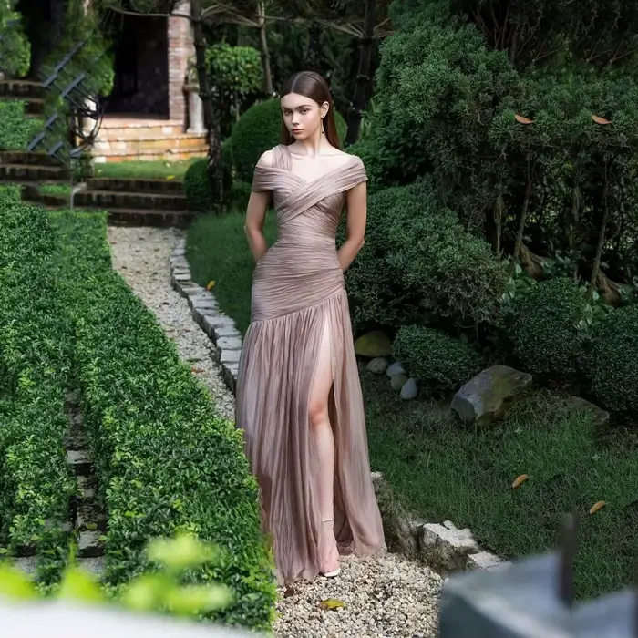 Robes de Soirée Élégantes pour Femmes