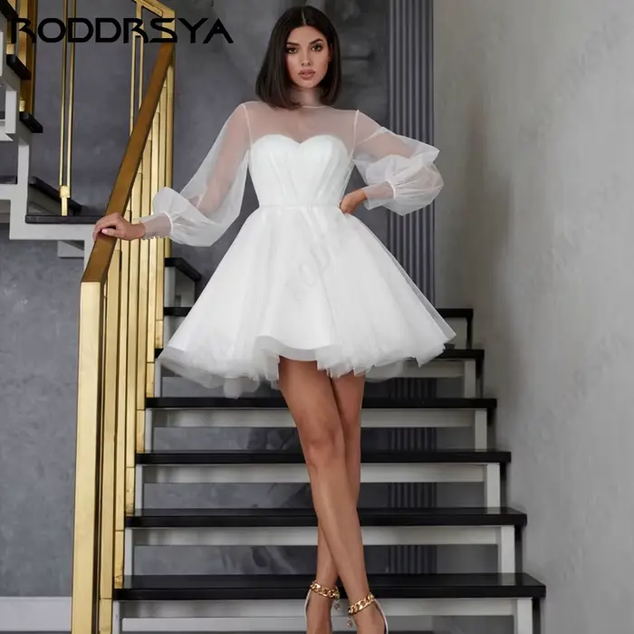 Mini robe de mariée en tulle pour femme