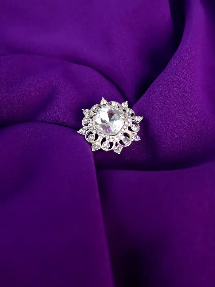 Robe mi-longue vintage violette élégante à manches courtes col en V superposé à volants pour femme occasions formelles dîner soirée chic