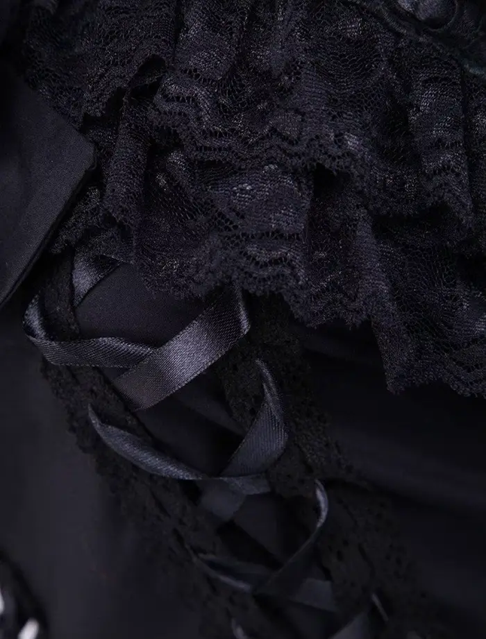 Robe trapèze classique mi-longue noire en élasthanne avec dentelle et ruban pour femmes, idéale pour les occasions spéciales et les événements de gala