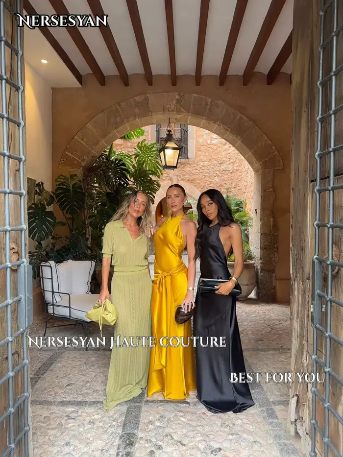 Robe de soirée sirène personnalisable Nersesyan avec décolleté hors épaule pour femmes occasions spéciales comme mariage soirées galas et cérémonies