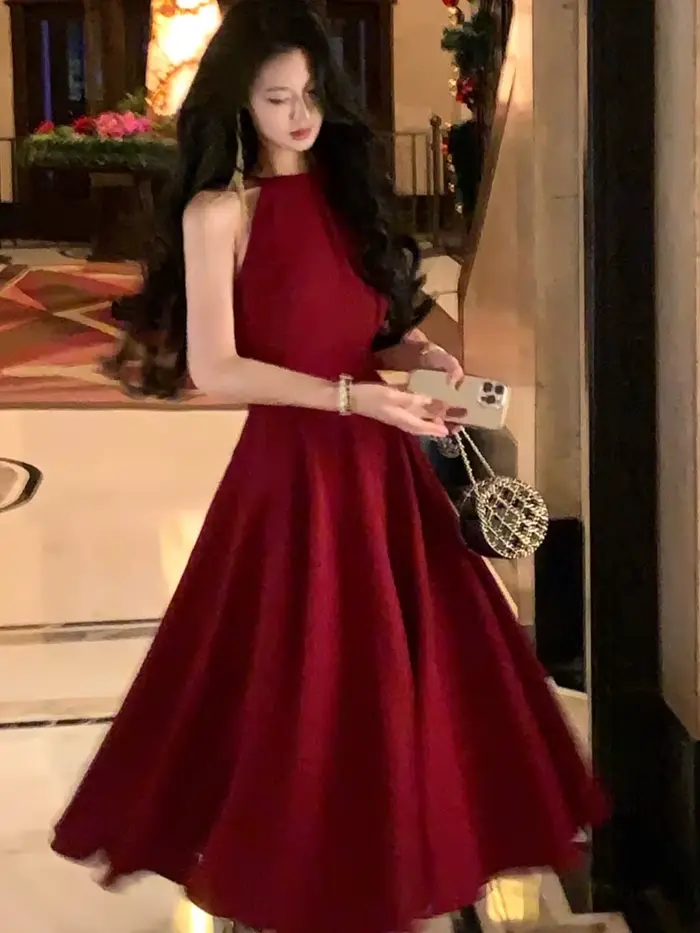 Robe longue soirée vintage femme col licou uni ligne a princesse mariage bal nouvelle collection printemps
