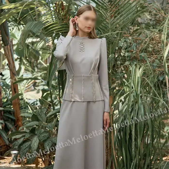 Robes de soirée longues à manches longues personnalisées