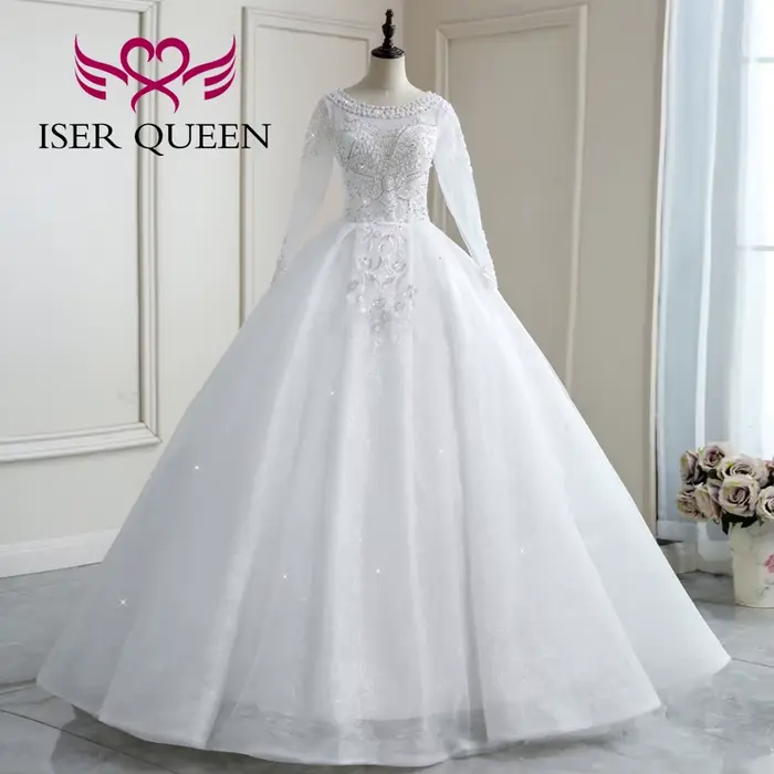 Robe de mariée en tulle brillant col bateau avec soutien-gorge intégré et conception princesse pour femmes grandes occasions spéciales