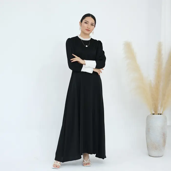 Robe noire pour femmes musulmanes