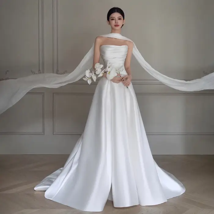 Robe De mariée légère en Satin blanc pour femmes, sans bretelles, petite traîne, robe De soirée élég