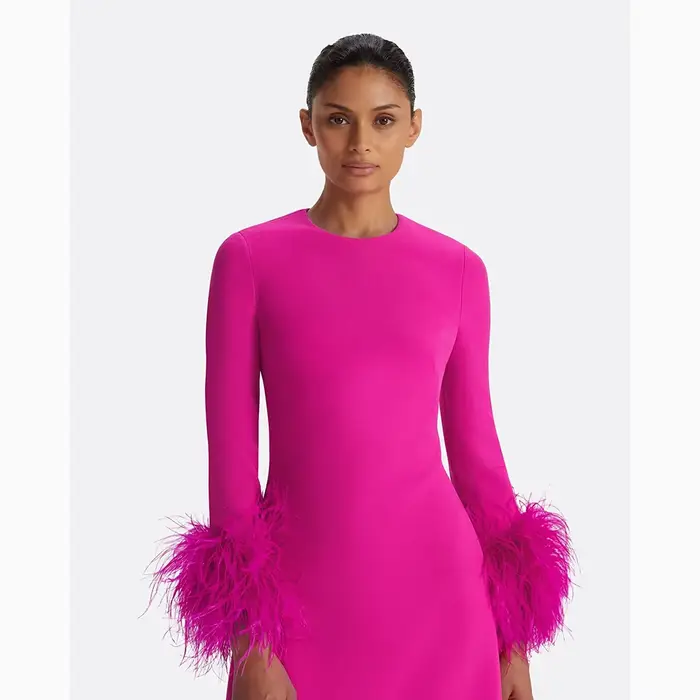 Robe de soirée élégante Furtanseo avec train de balayage pour femmes, polyester, col rond, plumes, longueur au sol, pour événements spéciaux