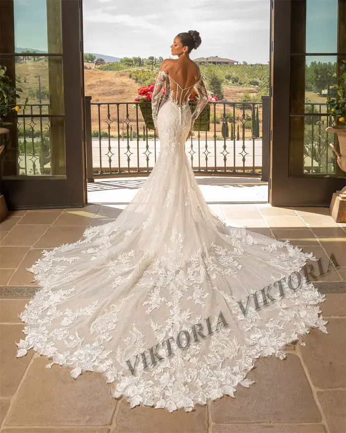 Robe de mariée sirène Viktoria avec col bateau et manches amovibles pour femmes, appliques exquises, disponible en blanc et ivoire pour futures mamans et cérémonies importantes