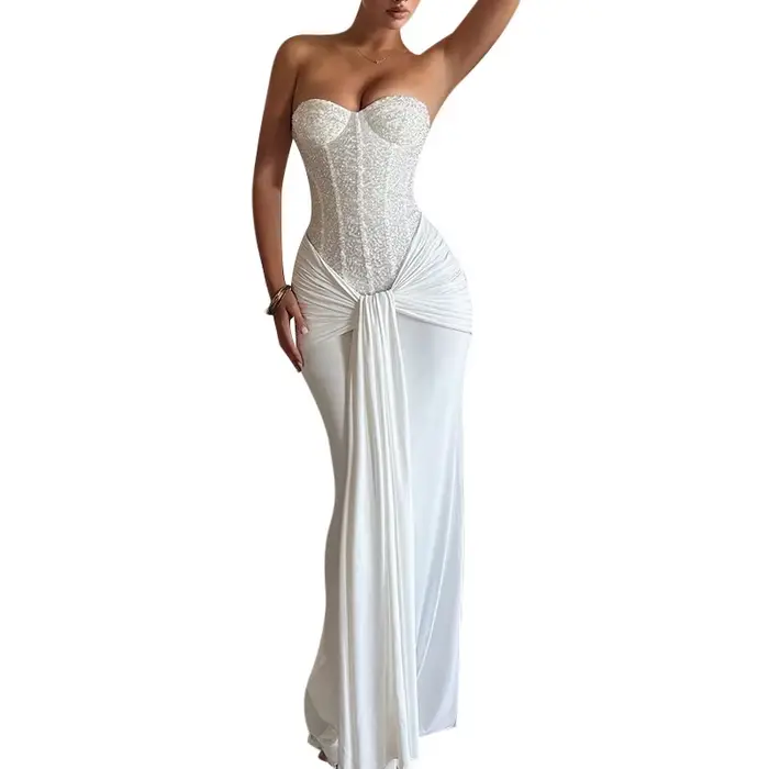 Robe de soirée élégante pour femme blanche longue drapée à nouer sexy sans bretelles sans manches ajustée avec empiècements brillants pour occasions spéciales