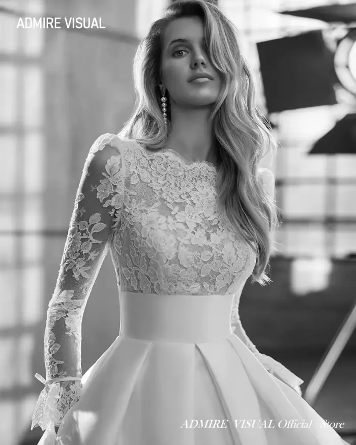 Robe de Mariée Trapèze à Col Bateau et Manches sulf