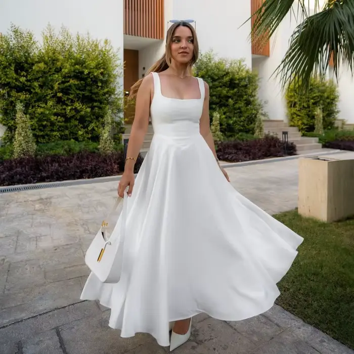 Robe longue d'été unie pour femme, sans manches, taille haute, col carré, style décontracté, idéale 