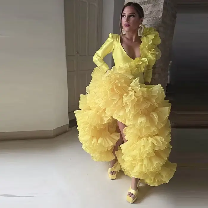 Robes de soirée sirène jaunes à volants