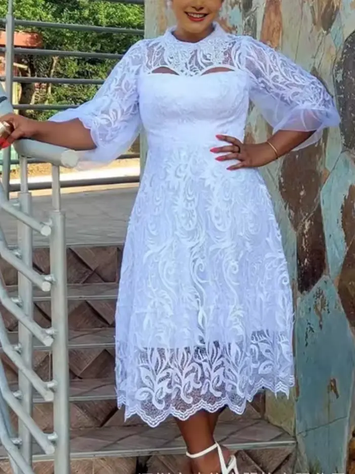 Robe transparente en dentelle blanche pour femme avec doublure