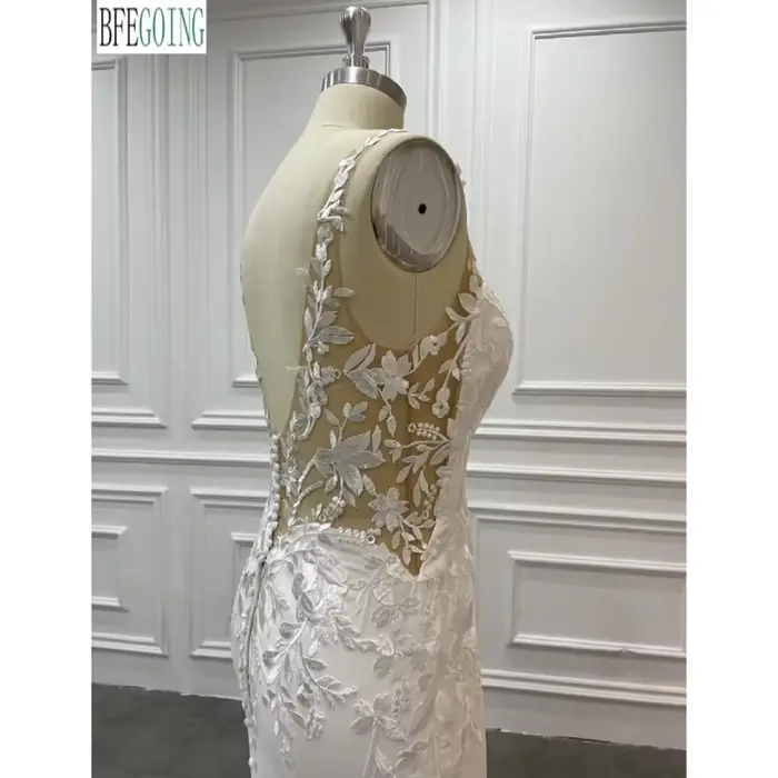 Robes de mariée sirène/trompette en mousseline de soie et crêpe en dentelle