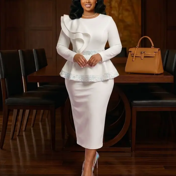 Robe élégante blanche pour femme à sequins