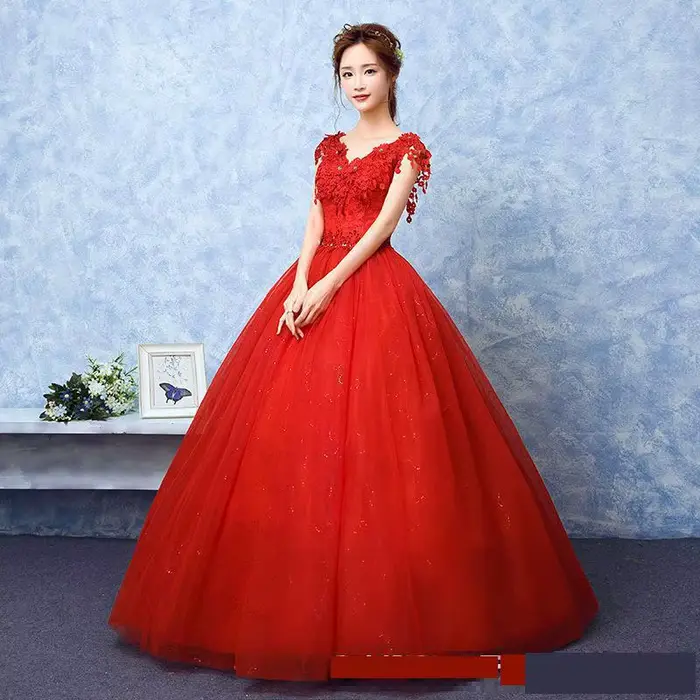 Robe de mariée brodée en dentelle à col en V personnalisé