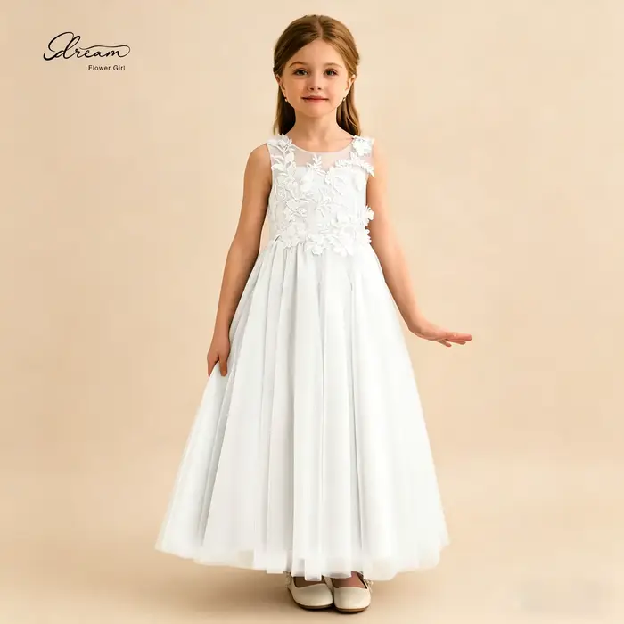 Robe de demoiselle d'honneur blanche sans manches avec appliques en dentelle