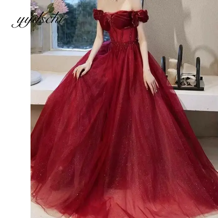 Robe de mariée rouge brillante en tulle