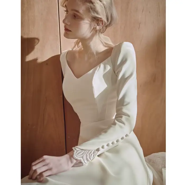 Robe de Mariée Française Légère, Manches sulf, Col en V, Simple, Devant Court, Dos, Drag, Blanc, Ami