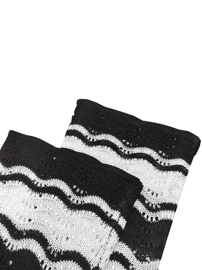 Robe cache-cœur en tricot amincissante rayée pour femmes, idéale pour les vacances et les soirées élégantes