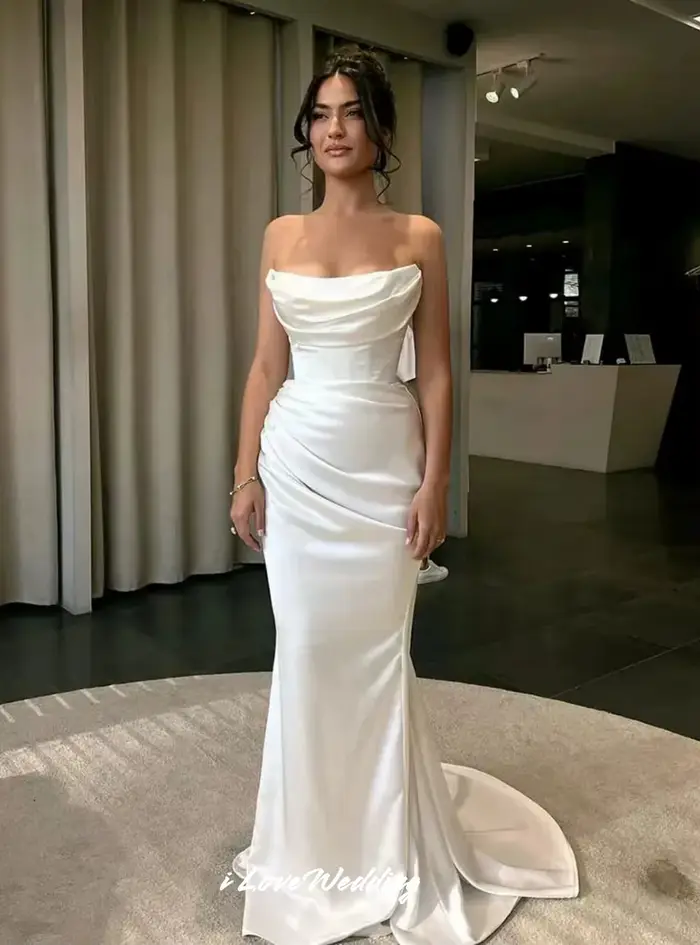 Robes de soirée blanches sans bretelles