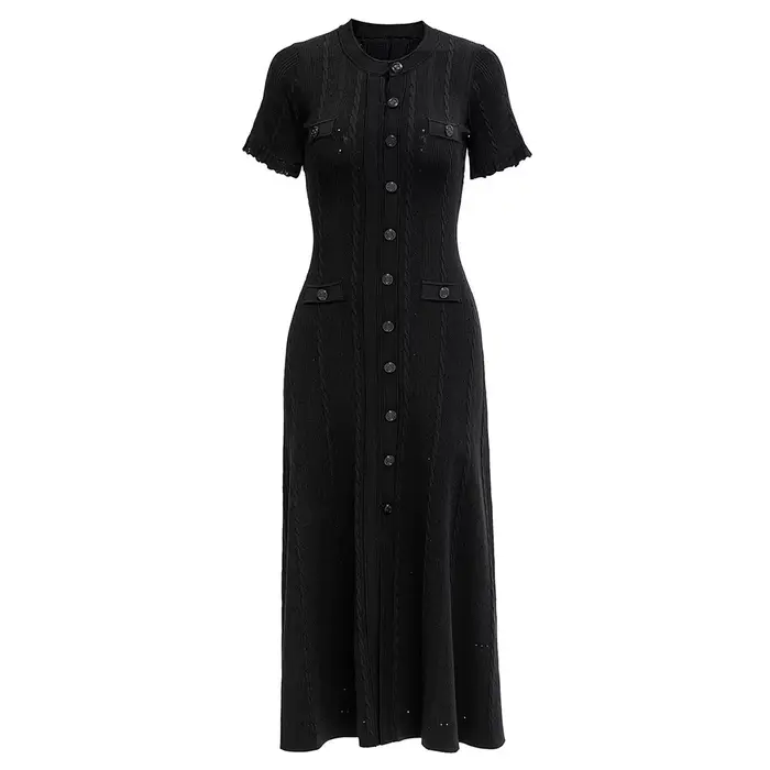 Robe midi élégante de style français à manches courtes en maille côtelée