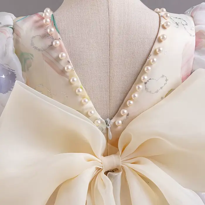 Robes de demoiselle d'honneur à la mode pour mariages