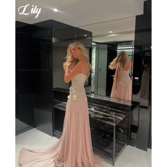 Robes de bal en mousseline de soie blanches Lily