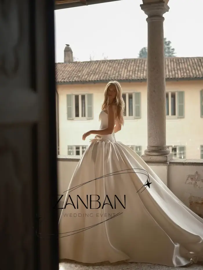 Robe de Mariée Moderne ZanBan Personnalisée Ivoire sans Bretelles avec Nœud Occasions Spéciales Cérémonie de Mariage Élégance et Confort