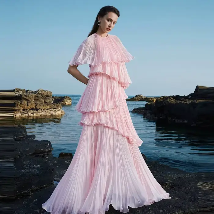 Robe de bal rose drapée à col rond et manches courtes, robe longue à volants pour anniversaire, robe