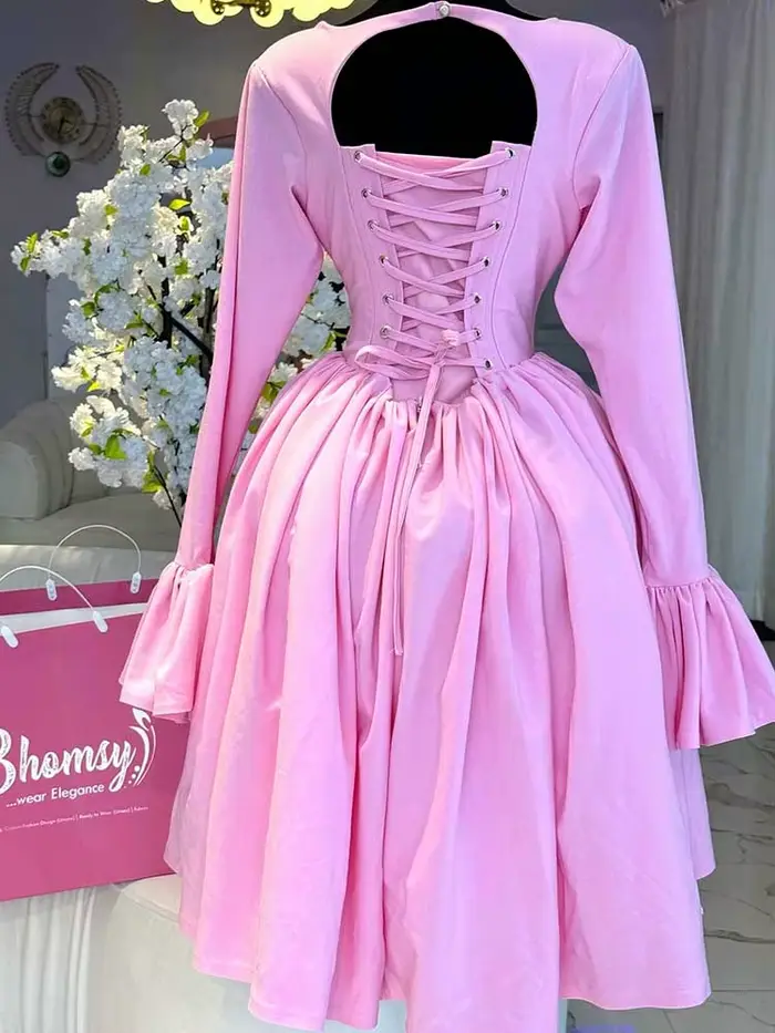 Robe vintage romantique rose sexy pour femmes avec manches, dos nu, col carré et dentelle pour occasions spéciales printemps été